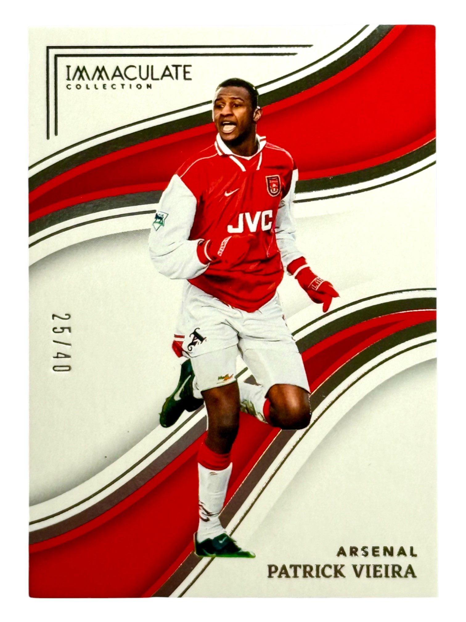 23-24 Immaculate Vieira /40